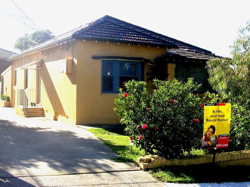 197 Connells Point Rd, Connells Point NSW 2221
