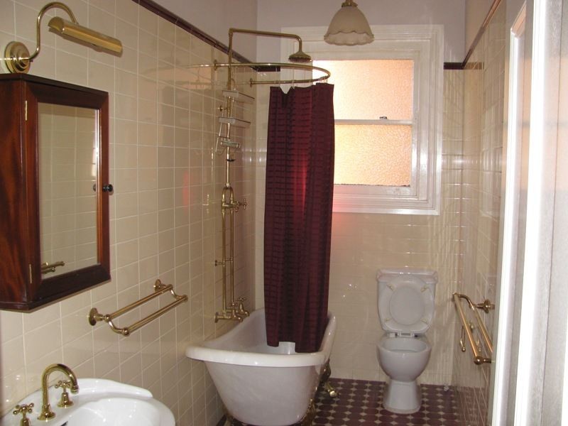 1A Henderson Rd, Bexley NSW 2207