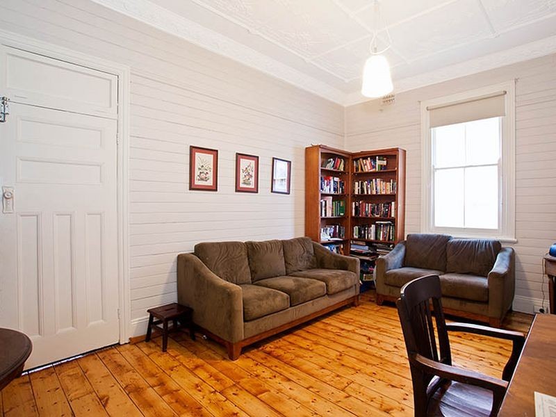 133 Laycock Rd, Hurstville Grove NSW 2220