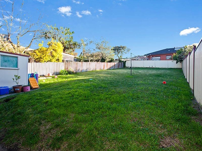 133 Laycock Rd, Hurstville Grove NSW 2220