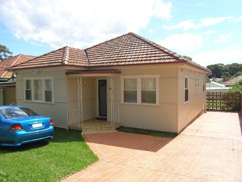 62 Barnards Ave, Hurstville NSW 2220
