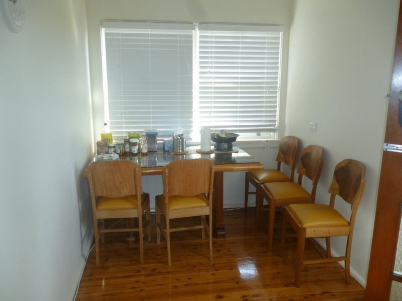 11 Warraroong Street, Beverly Hills NSW 2209