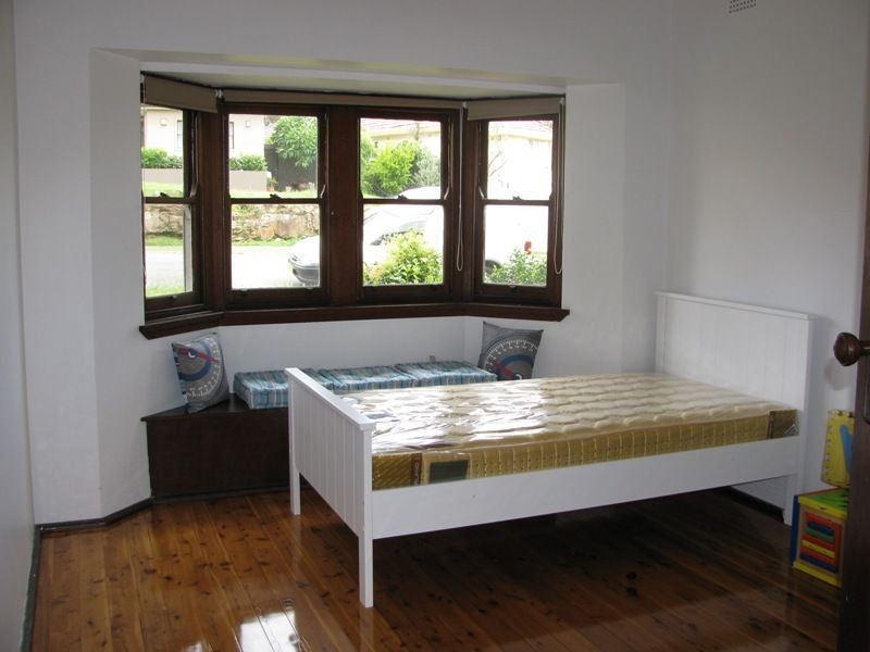 249 Connells Point Rd, Connells Point NSW 2221