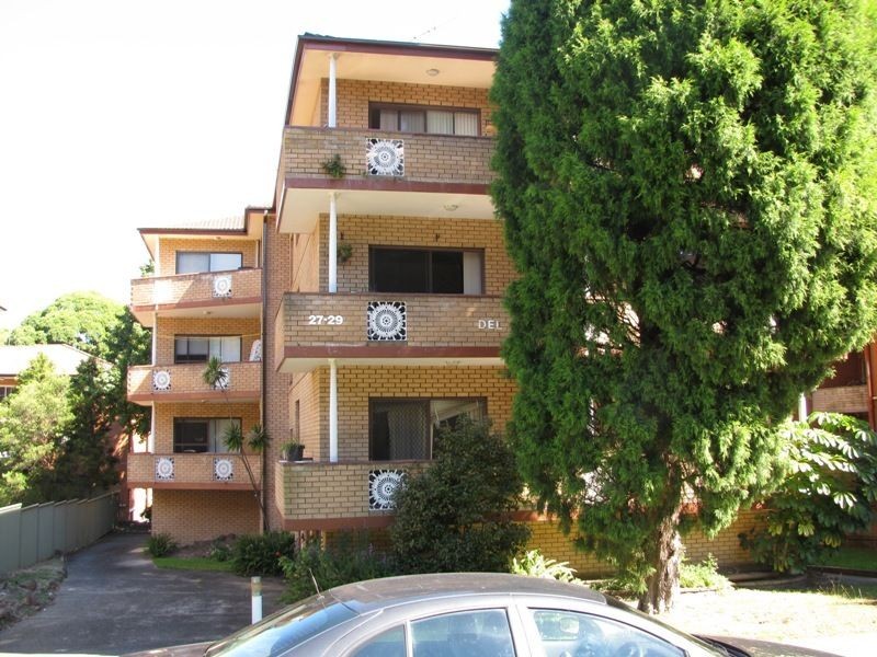 1/27 Bellevue Pde, Hurstville NSW 2220