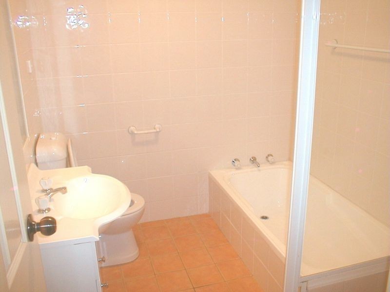 6/43-45 West Street, Hurstville NSW 2220