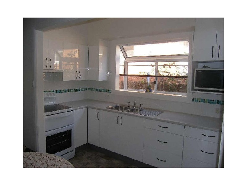 33 Hampden Street, Beverly Hills NSW 2209