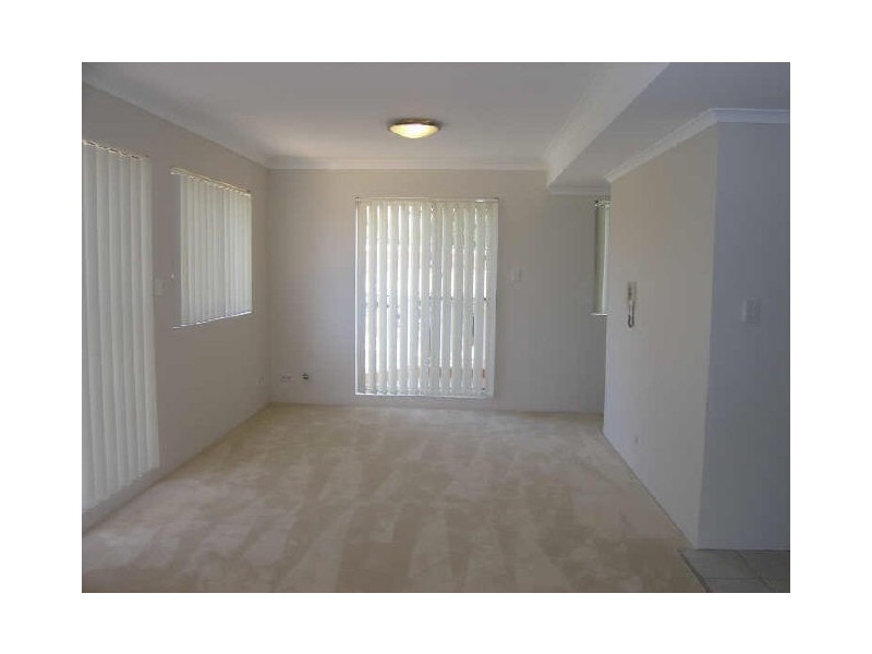 6/90 Gloucester Road, Hurstville NSW 2220