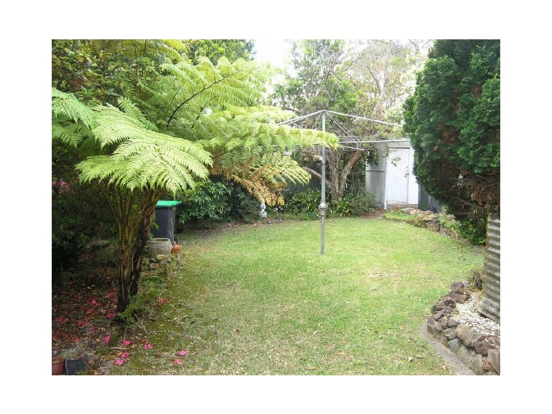 39 Bonds Road, Peakhurst NSW 2210