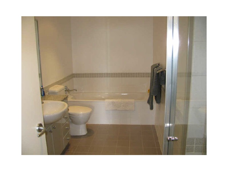 111/2-6 Orchards Avenue, Breakfast Point NSW 2137