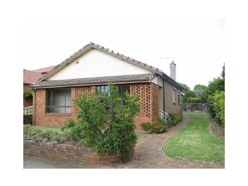 32 Glenfarne Street, Bexley NSW 2207