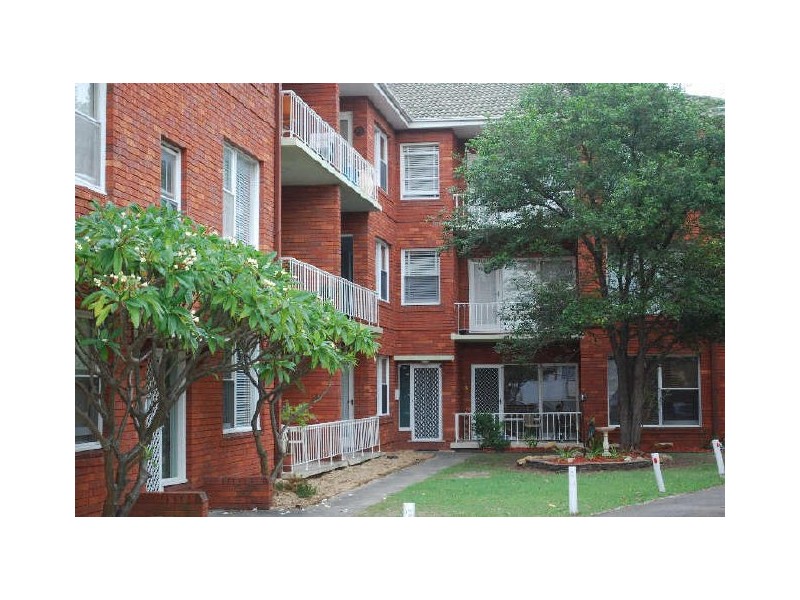 8/1 Gannon Avenue, Dolls Point NSW 2219