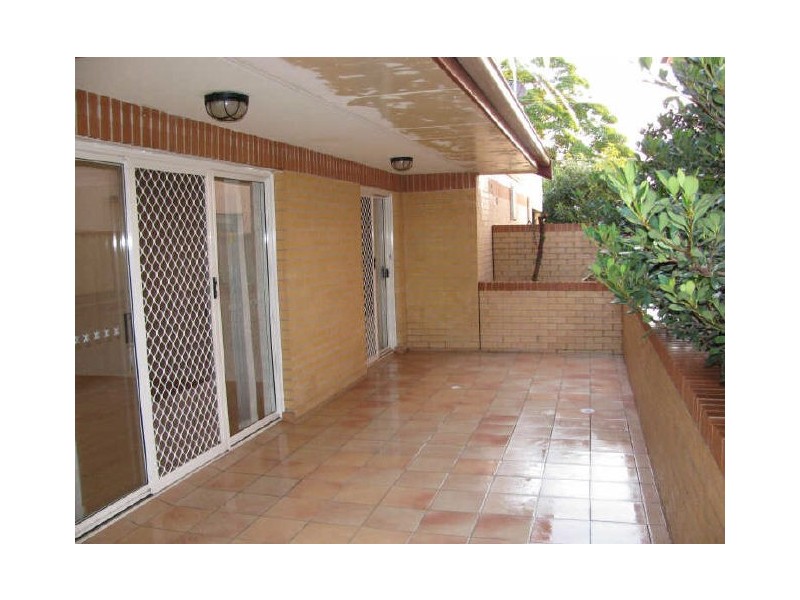 1/90 Gloucester Road, Hurstville NSW 2220