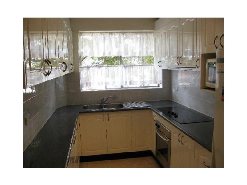 7/5 Nielsen Avenue, Carlton NSW 2218