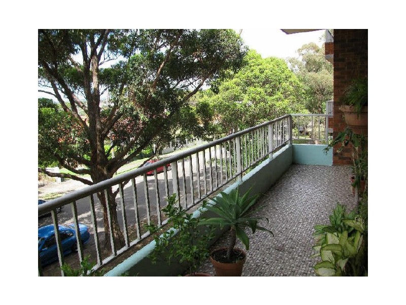 7/5 Nielsen Avenue, Carlton NSW 2218