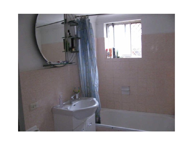 2/35 Ocean Street, Penshurst NSW 2222