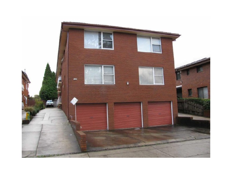 2/42 Victoria Avenue, Penshurst NSW 2222