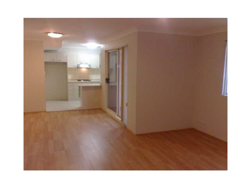 3/90 Gloucester Road, Hurstville NSW 2220