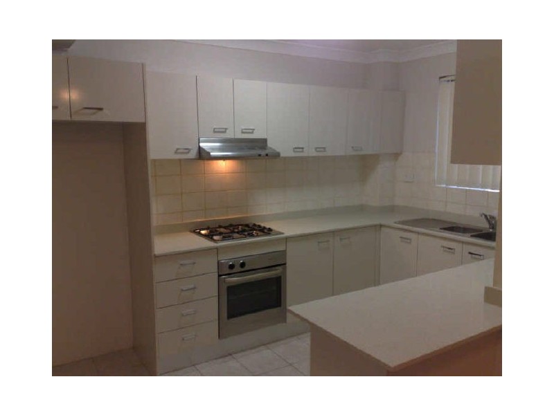 3/90 Gloucester Road, Hurstville NSW 2220