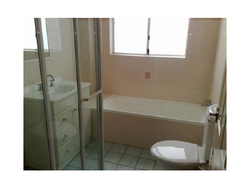 3/90 Gloucester Road, Hurstville NSW 2220