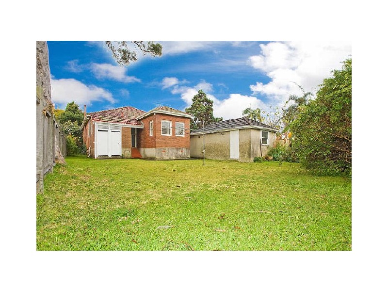 8 Bertram Crescent, Beverley Park NSW 2217