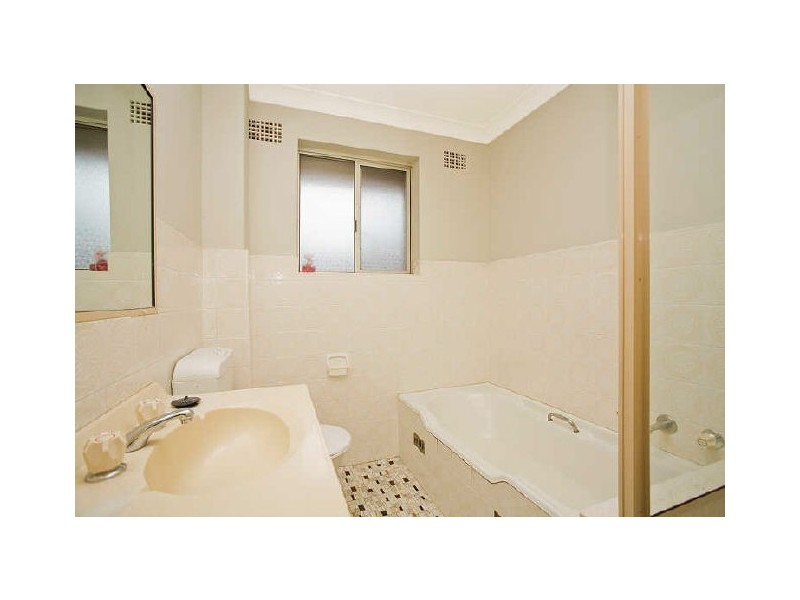 15/7 Cambridge Street, Penshurst NSW 2222