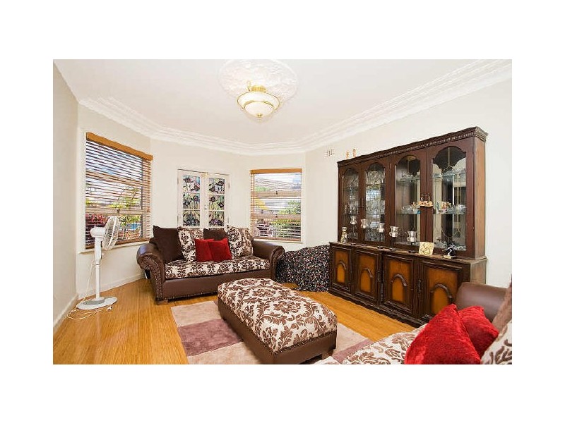 52 Bonds Road, Peakhurst NSW 2210