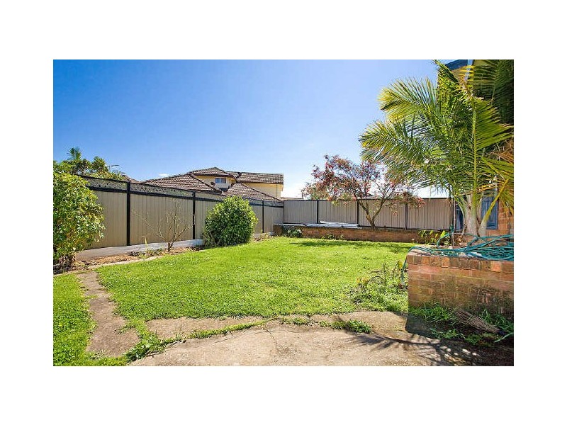 52 Bonds Road, Peakhurst NSW 2210