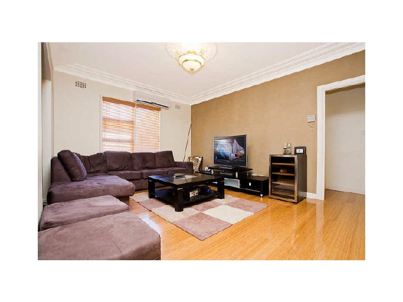 52 Bonds Road, Peakhurst NSW 2210