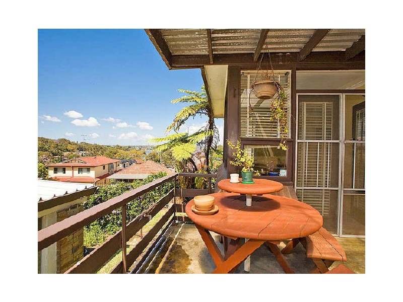 11 Nellella Street, Blakehurst NSW 2221