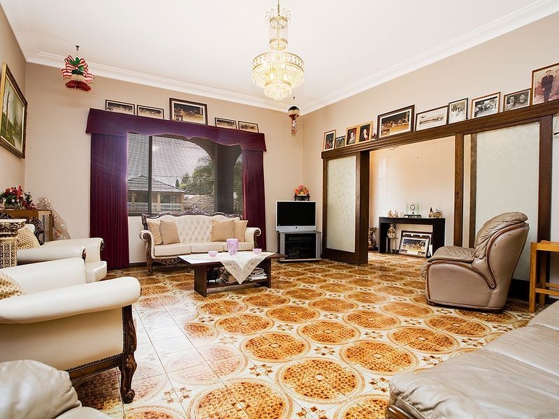 73 Preddys Road, Bexley NSW 2207