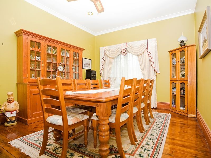 2 Faye Avenue, Blakehurst NSW 2221