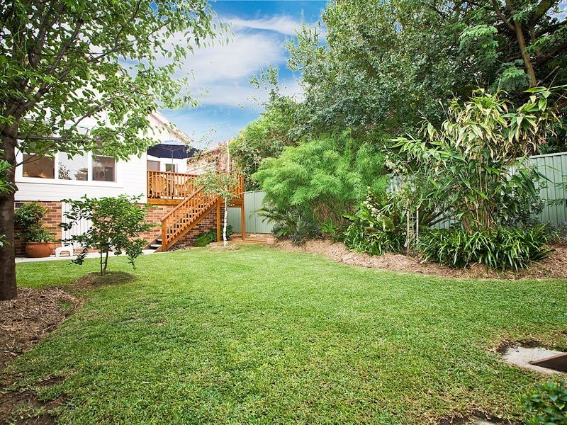 98 Carrington Avenue, Hurstville NSW 2220