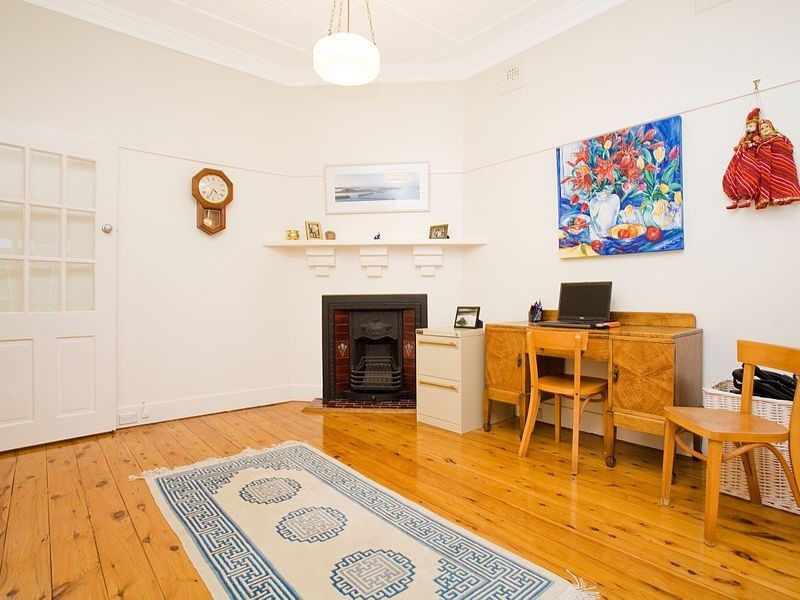 98 Carrington Avenue, Hurstville NSW 2220