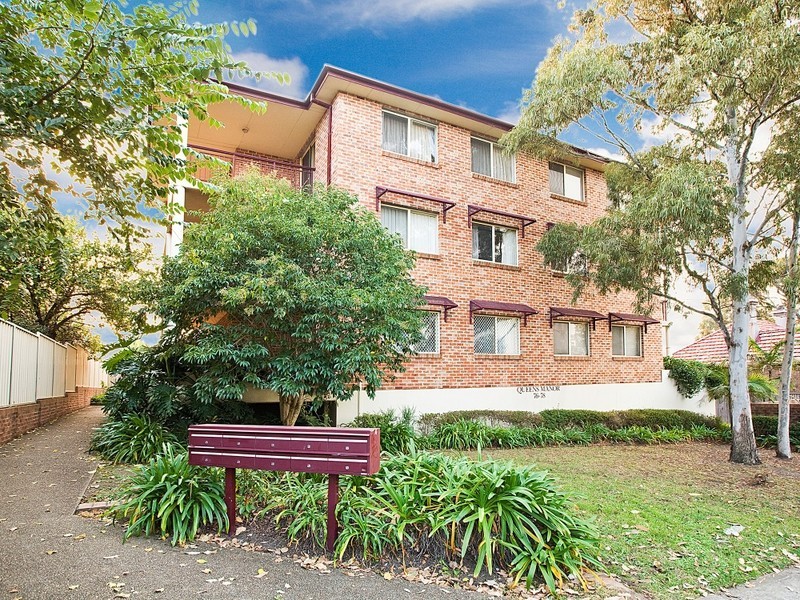8/76-78 Queens Road, Hurstville NSW 2220