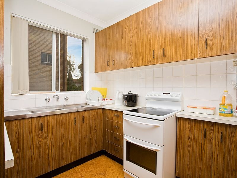 4/16 Carrington Avenue, Hurstville NSW 2220