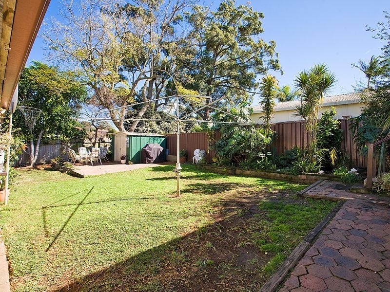 38 Allambee Crescent, Beverly Hills NSW 2209