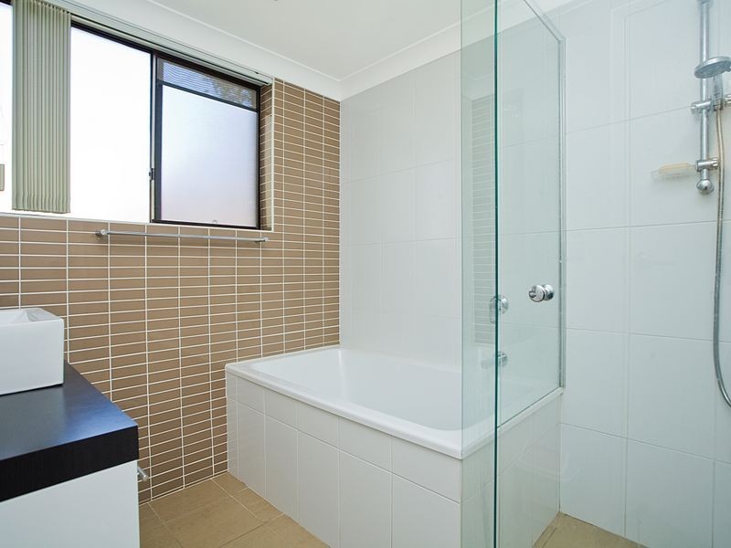 3/50-52 Macquarie Place, Mortdale NSW 2223