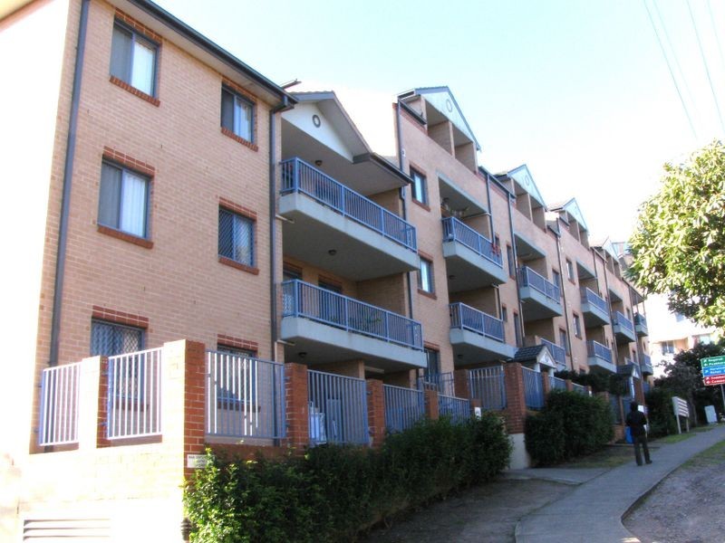 10/1 Hillcrest Avenue, Hurstville NSW 2220