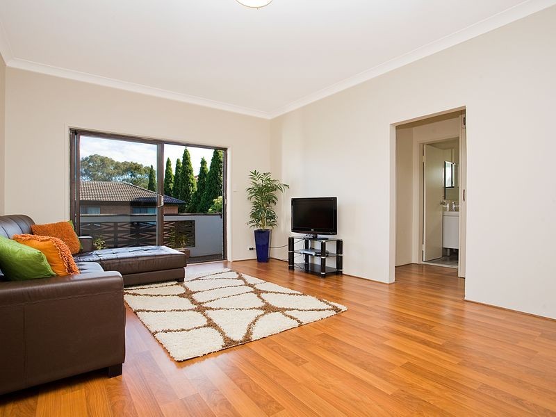 12/3-7 Jubilee Avenue, Carlton NSW 2218