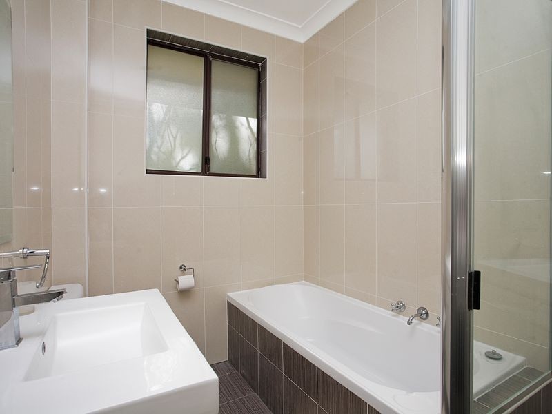 12/3-7 Jubilee Avenue, Carlton NSW 2218