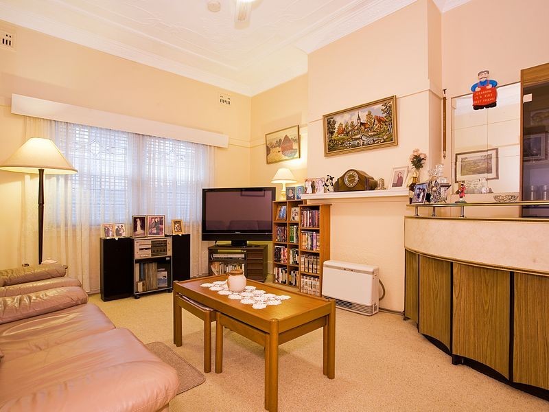 28 Short Street, Carlton NSW 2218