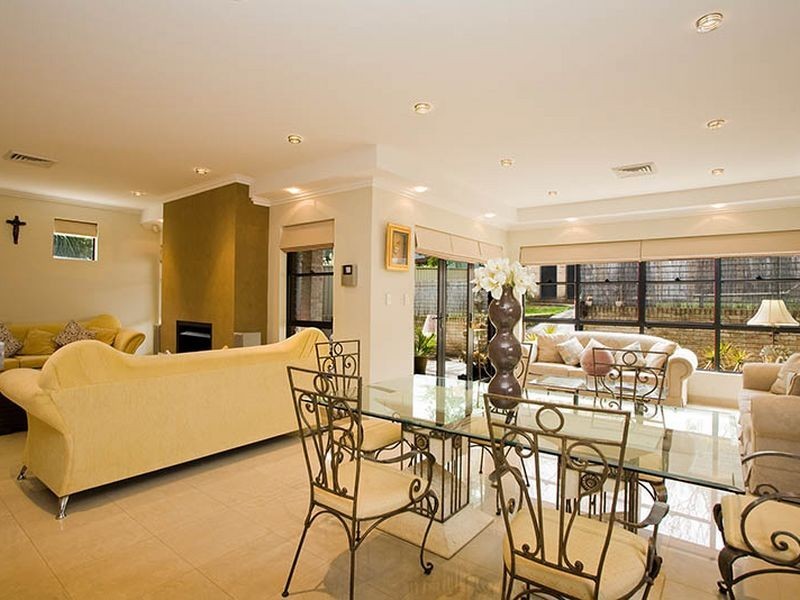 72 Bassett Street, Hurstville NSW 2220