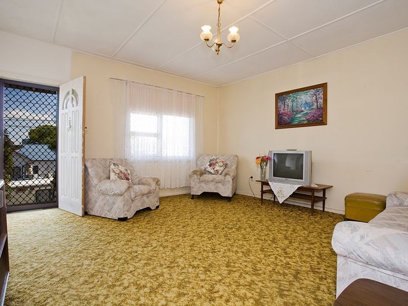 30 Planthurst Road, Carlton NSW 2218