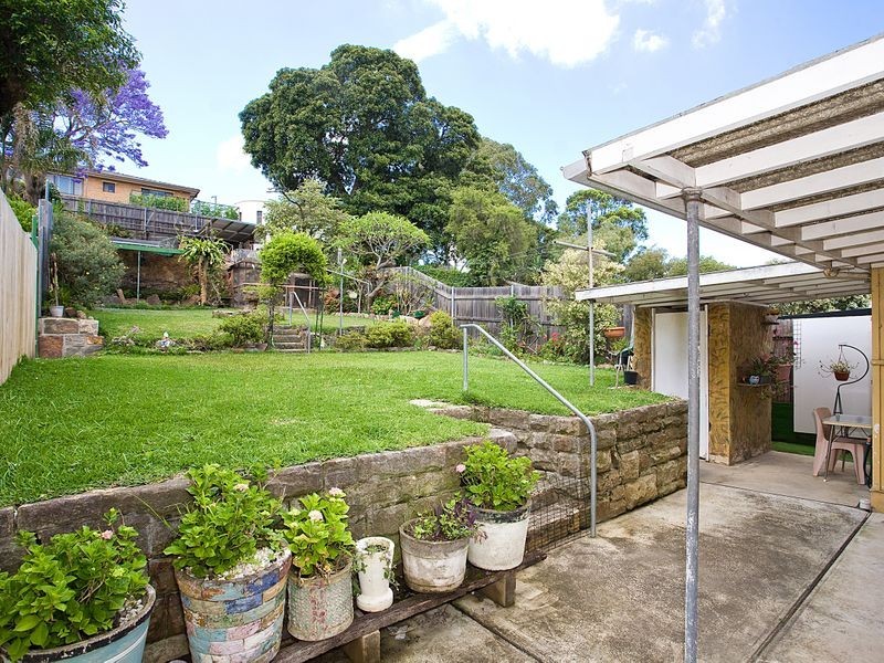 30 Planthurst Road, Carlton NSW 2218