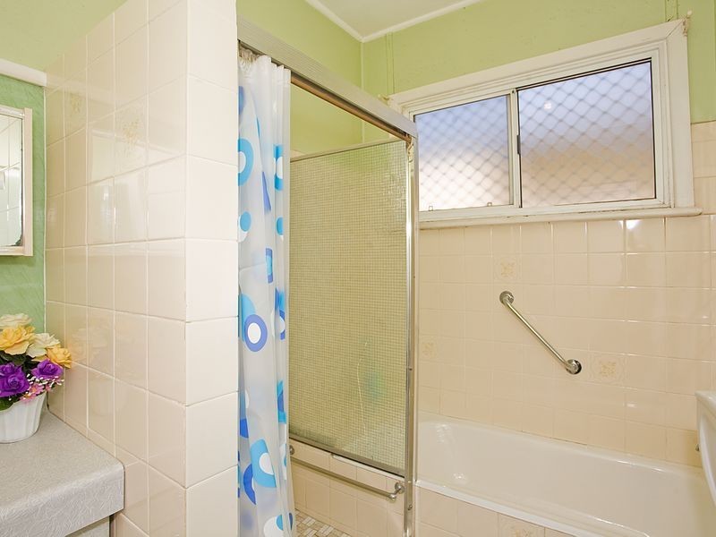 30 Planthurst Road, Carlton NSW 2218