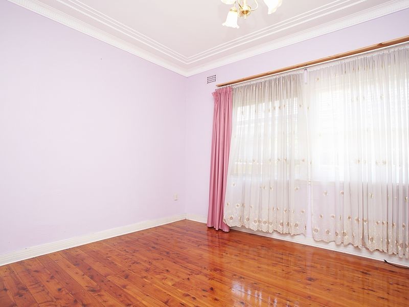 13 Marina Street, Kingsgrove NSW 2208