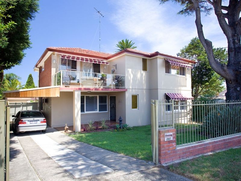 1 Faye Avenue, Blakehurst NSW 2221