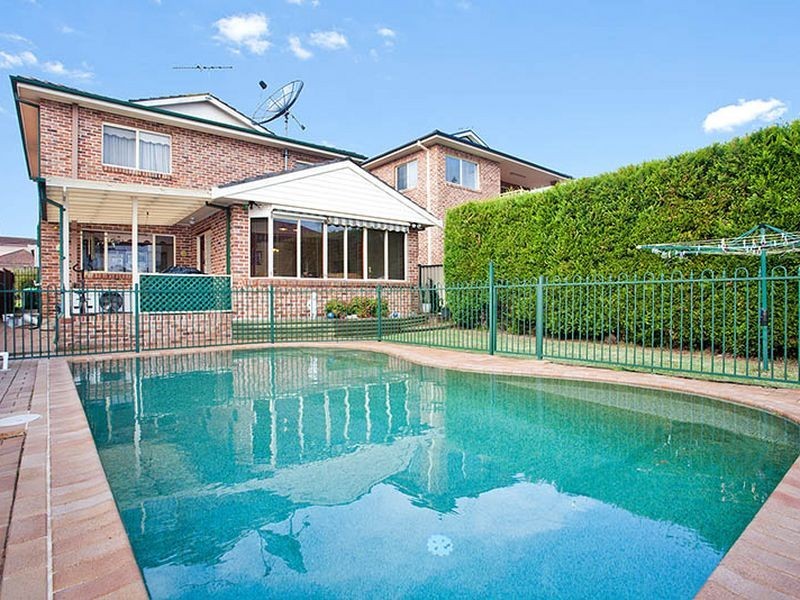 207 Carrington Ave, Hurstville NSW 2220