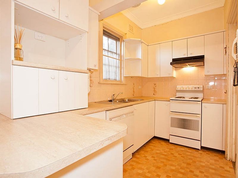 46 Queens Rd, Hurstville NSW 2220