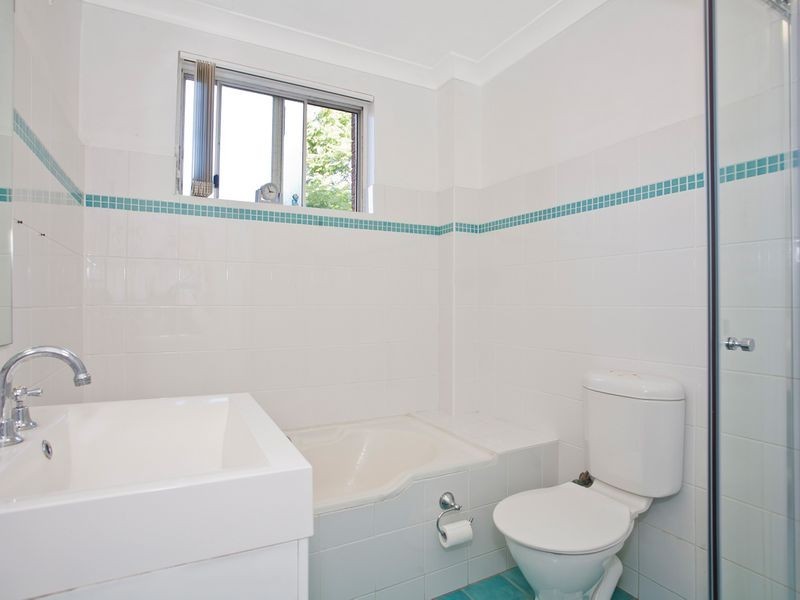 8/34-38 Empress St, Hurstville NSW 2220